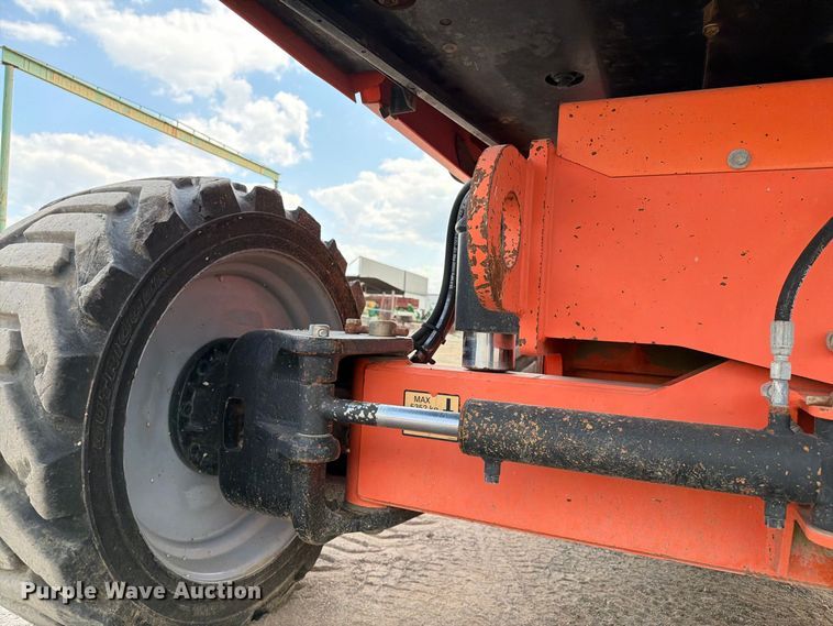 image for item FI0394 2020 JLG 600S boom lift