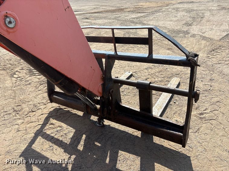 image for item FI0398 2014 Sky Trak 6042 Telehandler