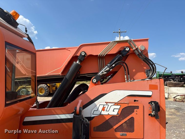 image for item FI0398 2014 Sky Trak 6042 Telehandler