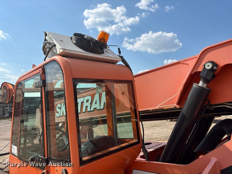 image for item FI0398 2014 Sky Trak 6042 Telehandler