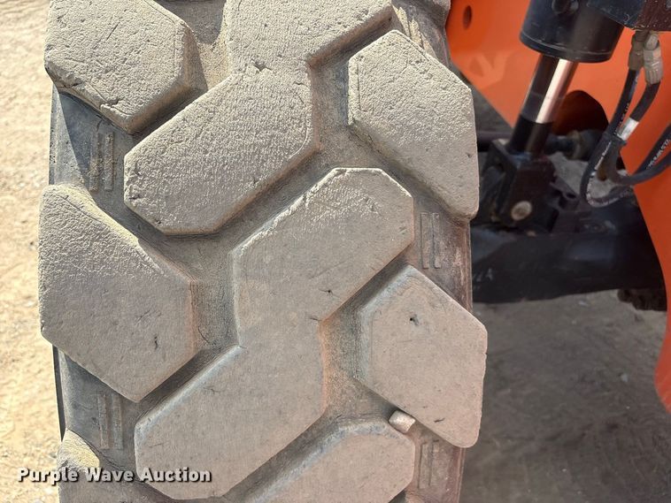 image for item FI0398 2014 Sky Trak 6042 Telehandler