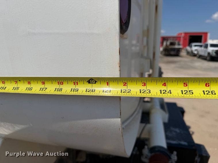 image for item FI0403 2013 International DuraStar 4300 water truck