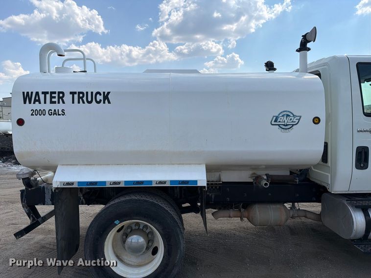 image for item FI0403 2013 International DuraStar 4300 water truck