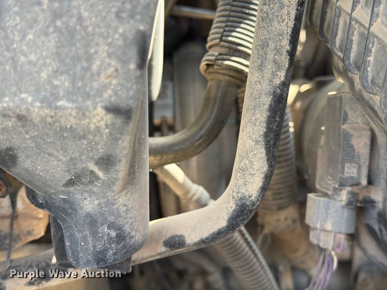image for item FI0403 2013 International DuraStar 4300 water truck