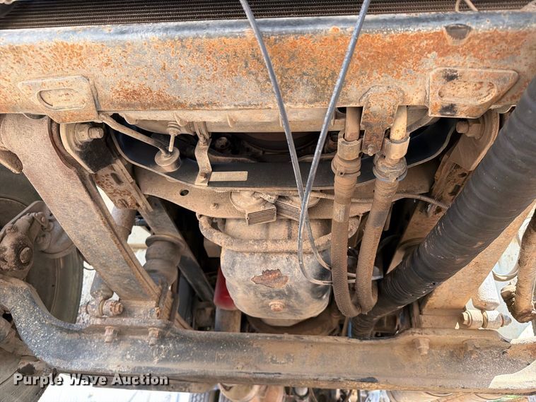 image for item FI0403 2013 International DuraStar 4300 water truck