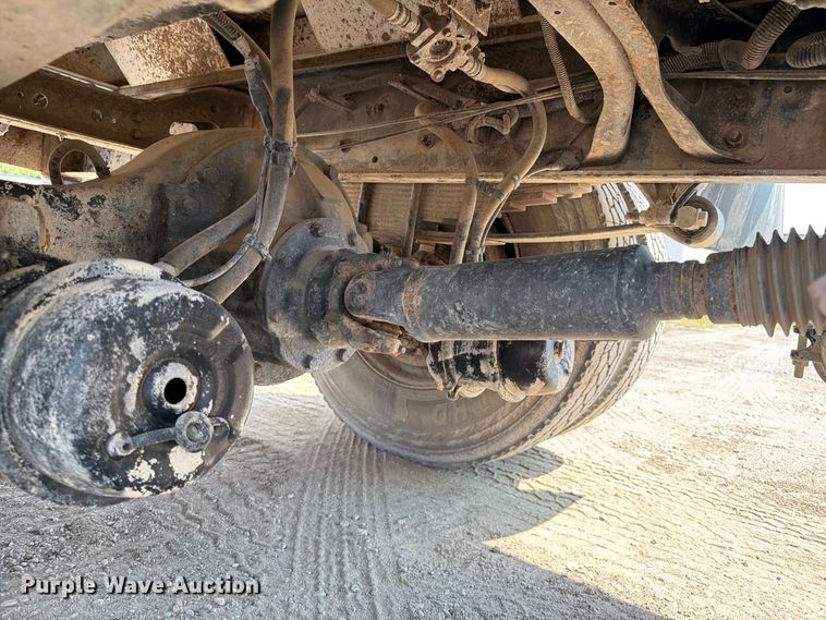image for item FI0403 2013 International DuraStar 4300 water truck