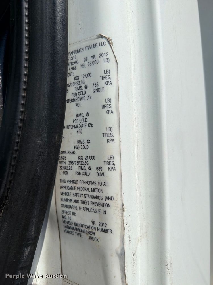 image for item FI0403 2013 International DuraStar 4300 water truck