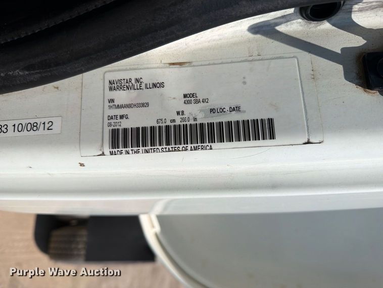 image for item FI0403 2013 International DuraStar 4300 water truck