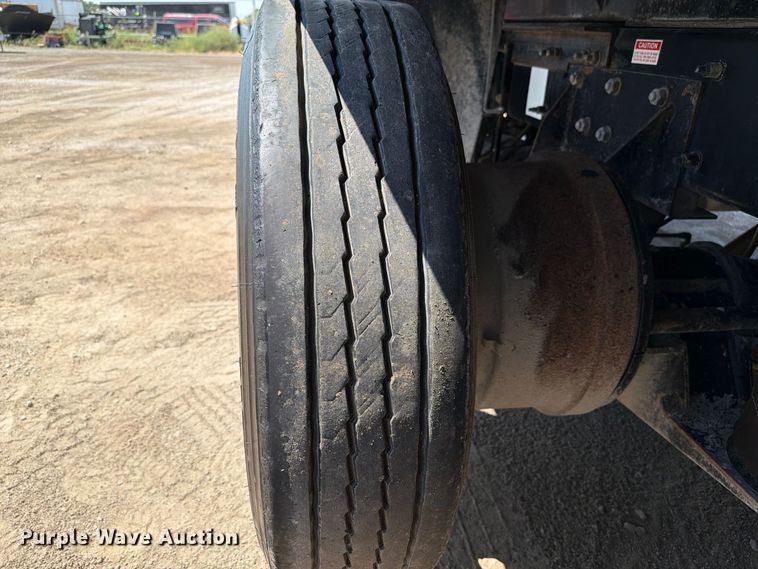 image for item FI0404 2016 Peterbilt 567 dump truck
