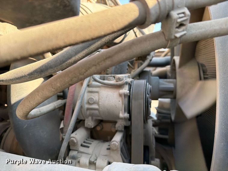 image for item FI0407 2007 Sterling L7500 oil distributor truck