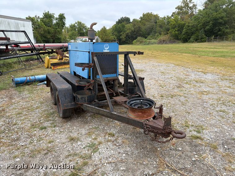 image for item FI1011 1988 Miller Trailblazer 44D welder/generator