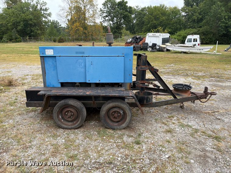 image for item FI1011 1988 Miller Trailblazer 44D welder/generator