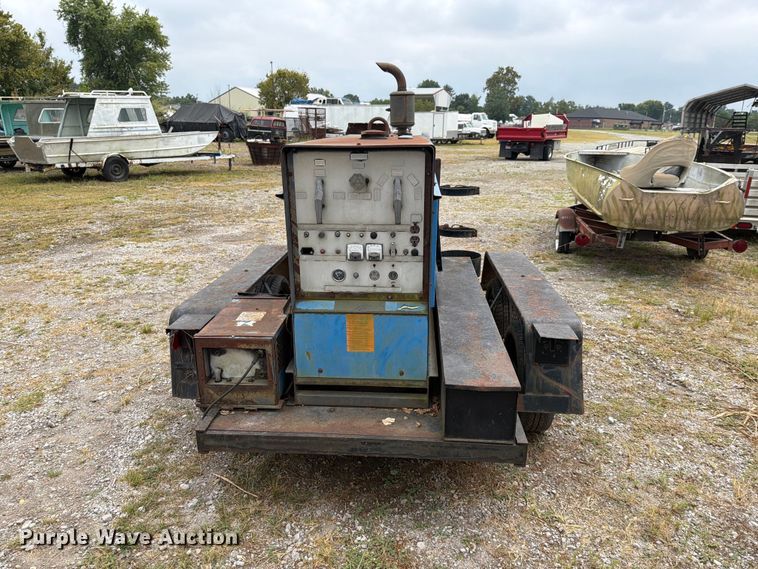 image for item FI1011 1988 Miller Trailblazer 44D welder/generator