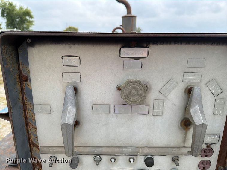 image for item FI1011 1988 Miller Trailblazer 44D welder/generator