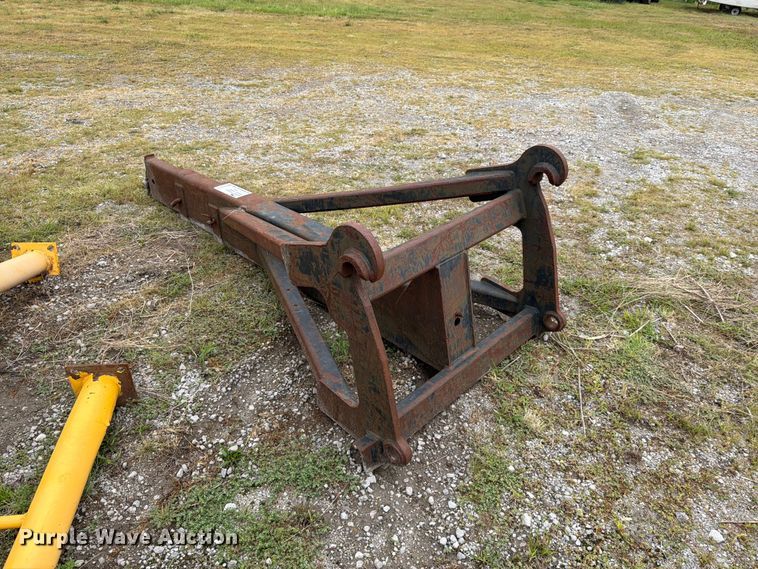 image for item FI1012 Volvo material handling arm