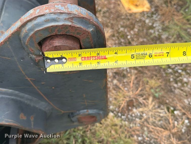 image for item FI1014 H&H K3000 42 Tilt DC hydraulic tilting bucket