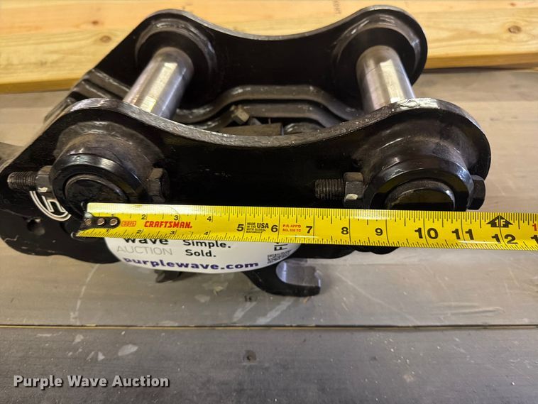 image for item FI1015 Paladin 70 series hydraulic coupler