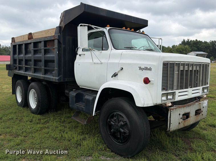 image for item FI1016 1988 GMC C7 Top Kick dump truck