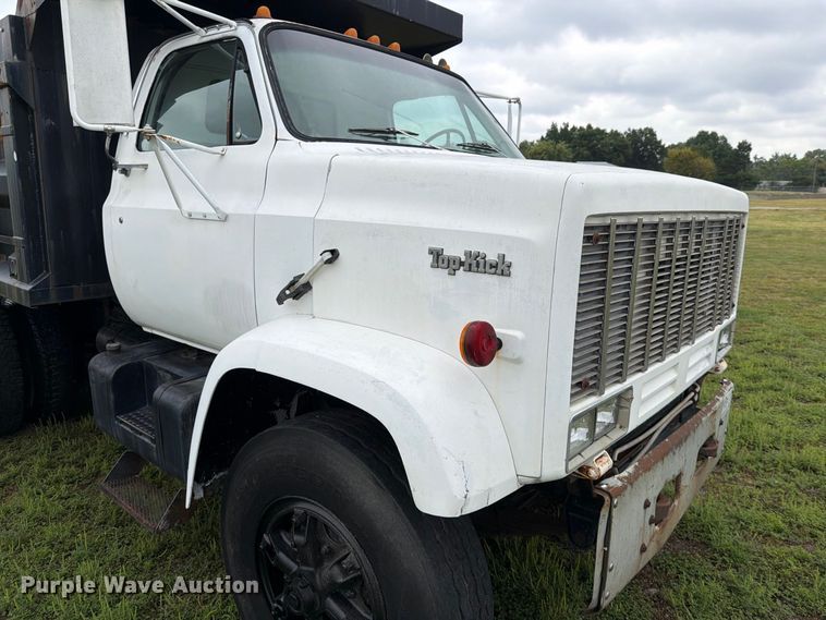 image for item FI1016 1988 GMC C7 Top Kick dump truck
