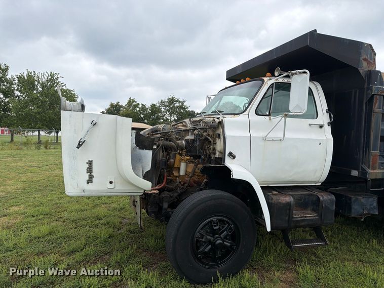 image for item FI1016 1988 GMC C7 Top Kick dump truck