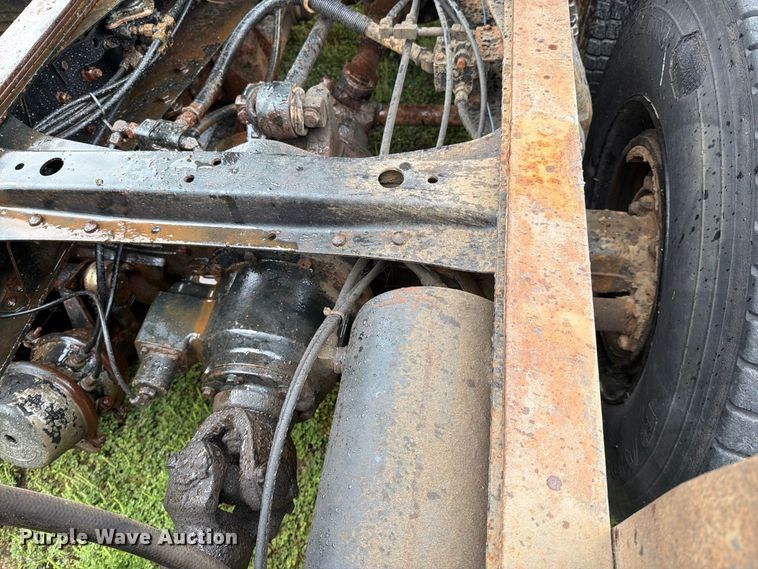 image for item FI1016 1988 GMC C7 Top Kick dump truck