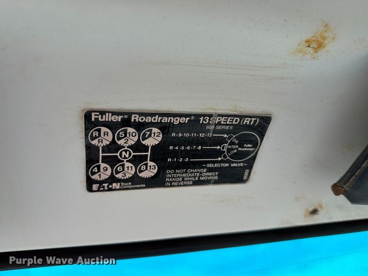 image for item FI1016 1988 GMC C7 Top Kick dump truck