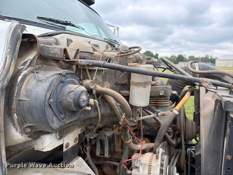 image for item FI1016 1988 GMC C7 Top Kick dump truck