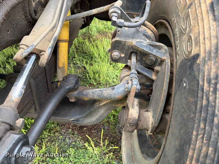 image for item FI1016 1988 GMC C7 Top Kick dump truck