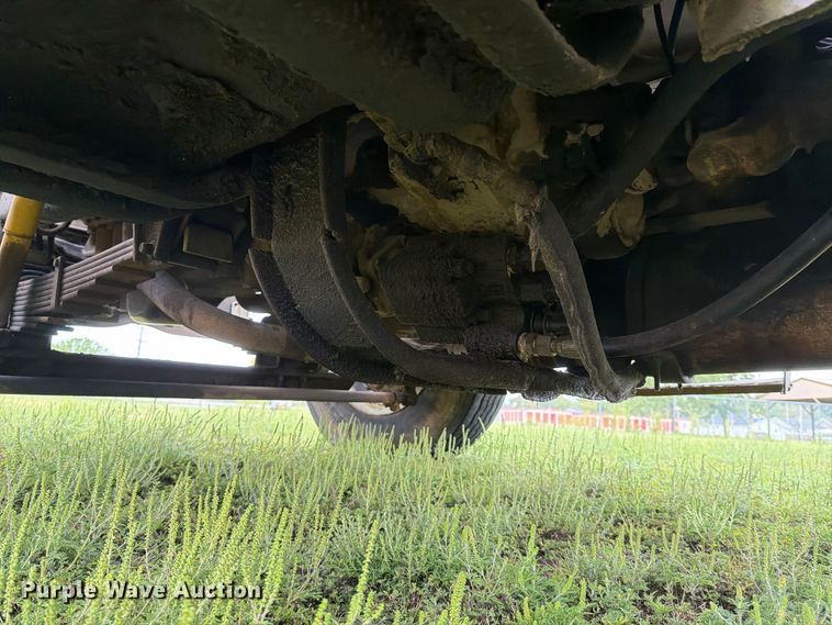 image for item FI1016 1988 GMC C7 Top Kick dump truck