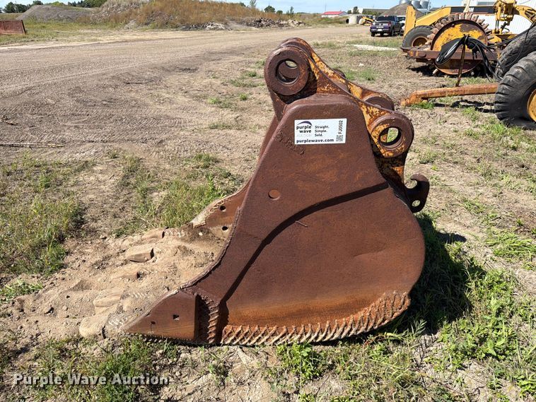 image for item FJ0502 Excavator bucket
