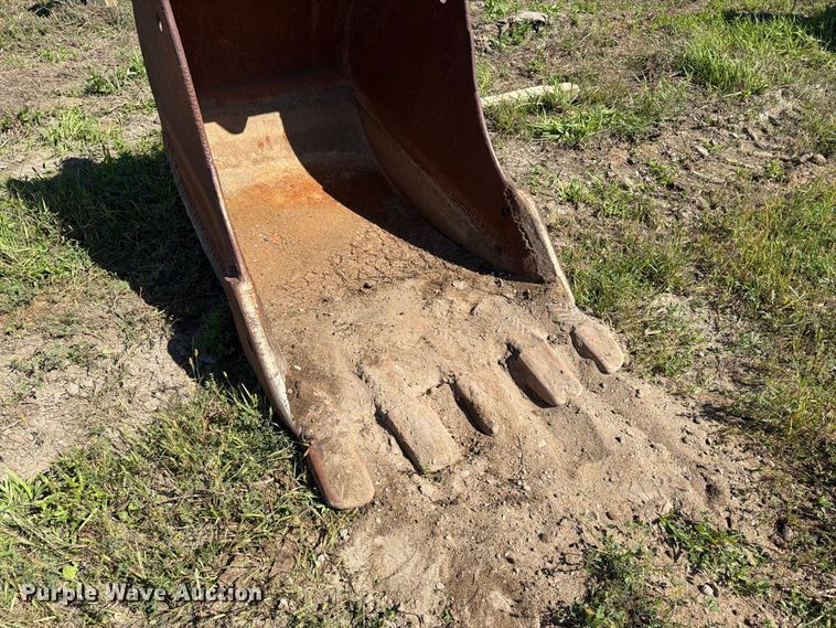 image for item FJ0502 Excavator bucket