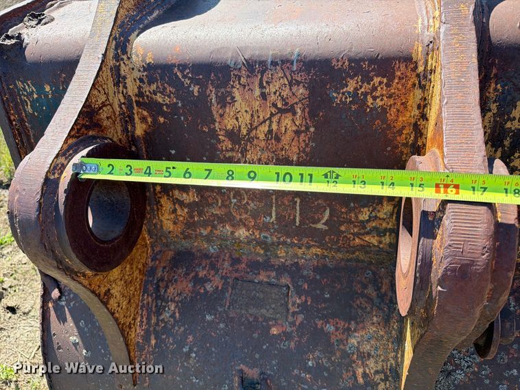 image for item FJ0502 Excavator bucket