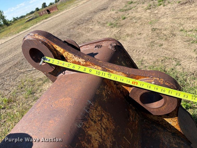image for item FJ0502 Excavator bucket