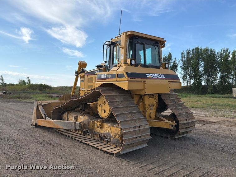 image for item FJ0509 2004 Caterpillar D6R dozer