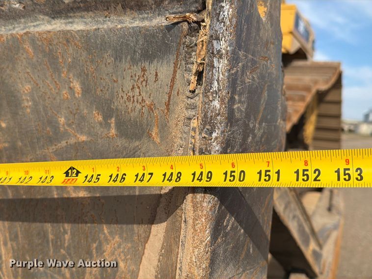 image for item FJ0509 2004 Caterpillar D6R dozer
