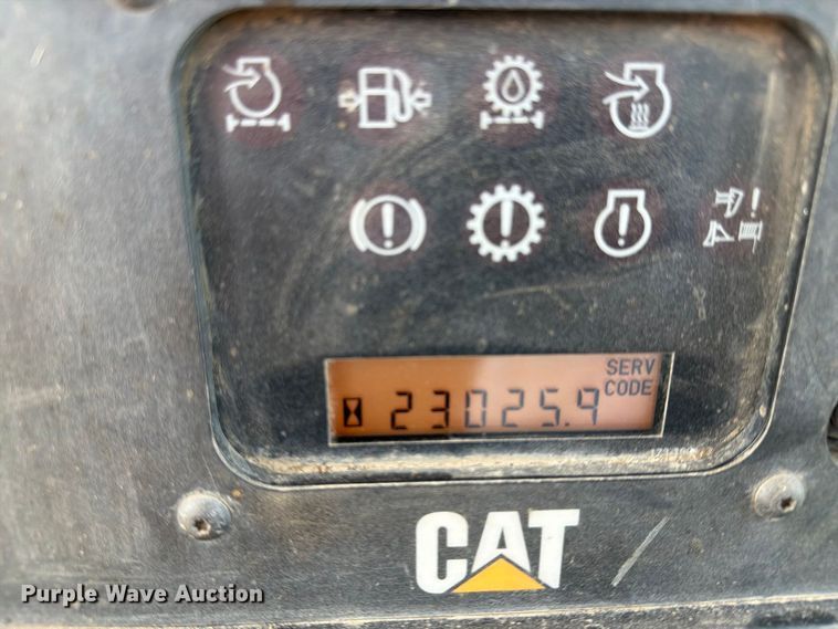 image for item FJ0509 2004 Caterpillar D6R dozer