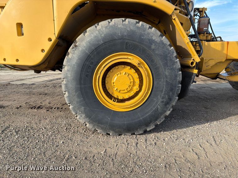 image for item FJ0510 Caterpillar 725 articulating haul truck chassis