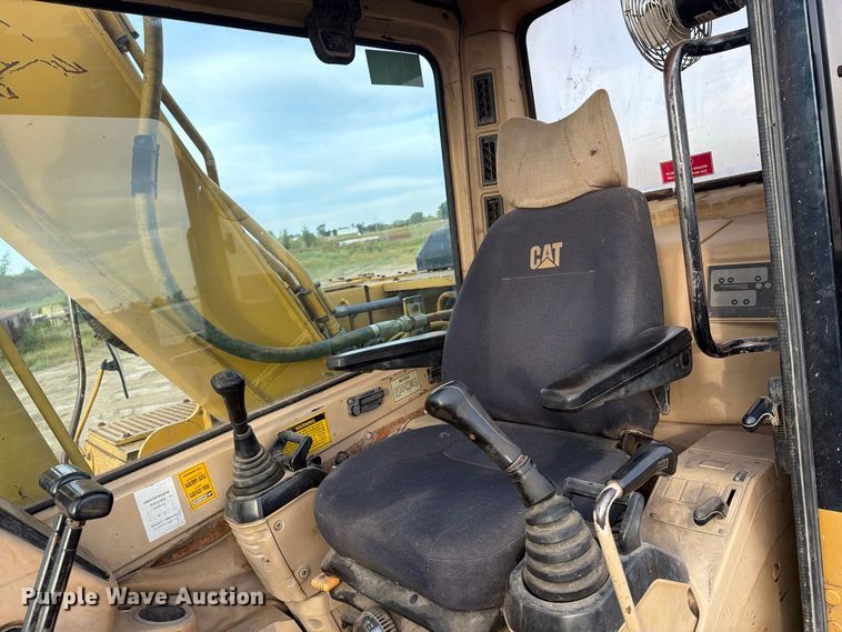 image for item FJ0511 1995 Caterpillar 315L excavator