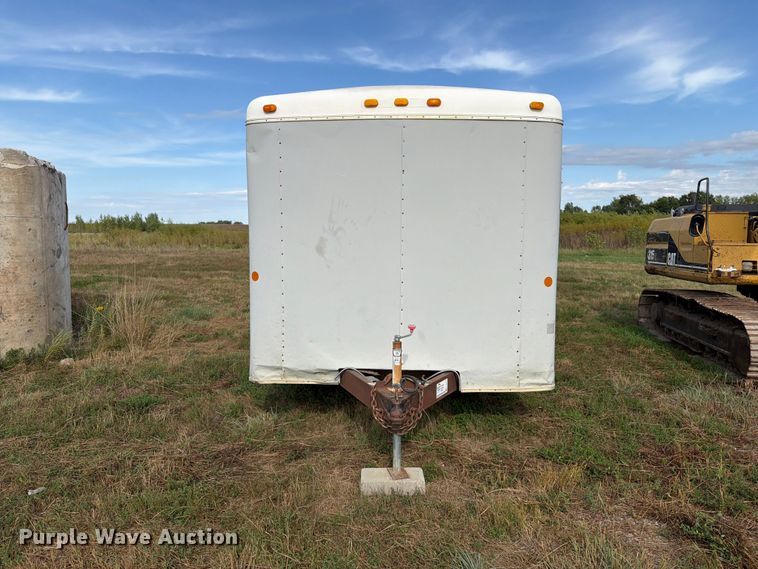 image for item FJ0512 1993 United Express Cargo enclosed cargo trailer