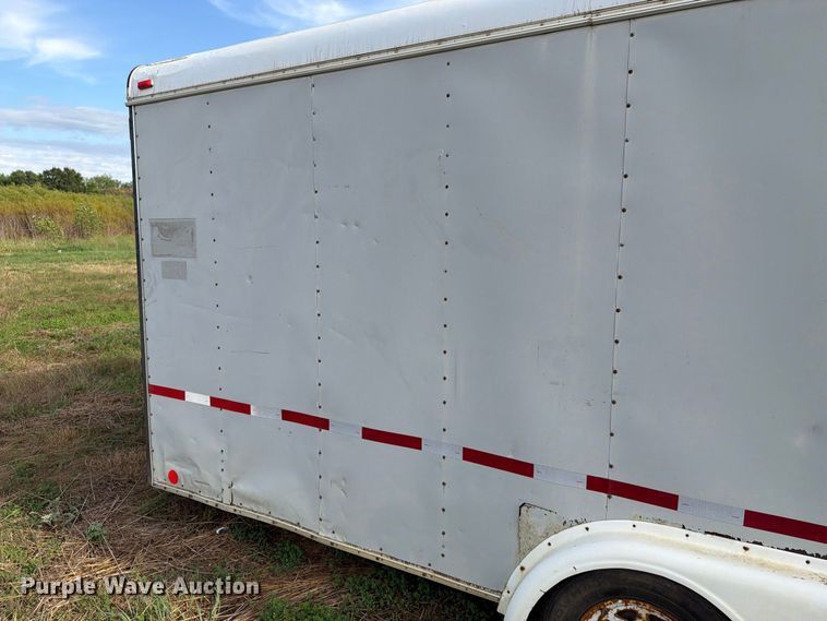 image for item FJ0512 1993 United Express Cargo enclosed cargo trailer