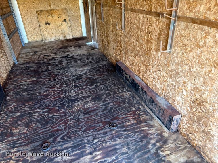 image for item FJ0512 1993 United Express Cargo enclosed cargo trailer