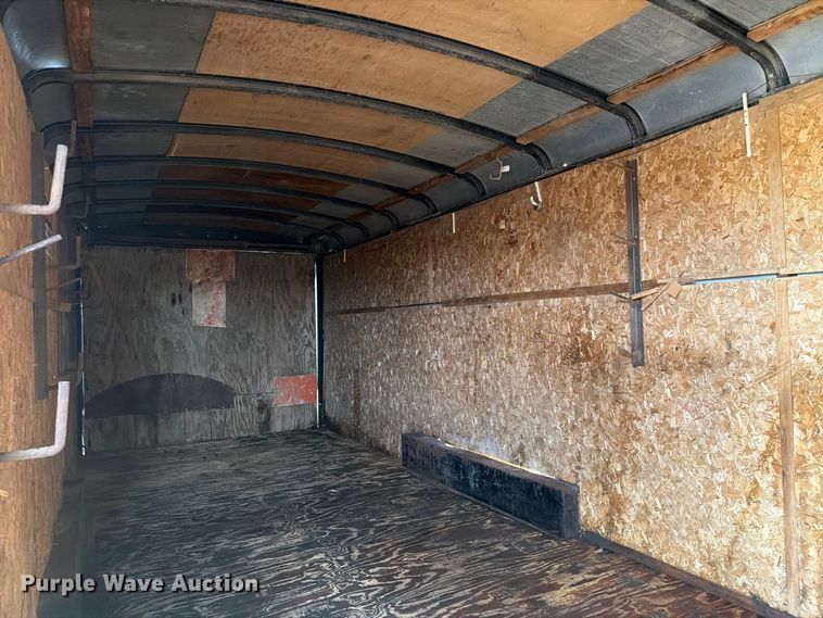 image for item FJ0512 1993 United Express Cargo enclosed cargo trailer