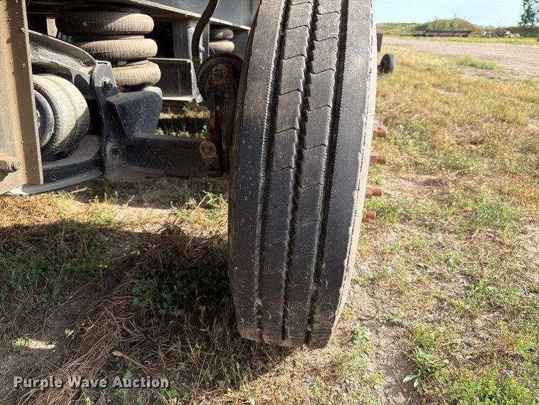 image for item FJ0515 2018 East end dump trailer