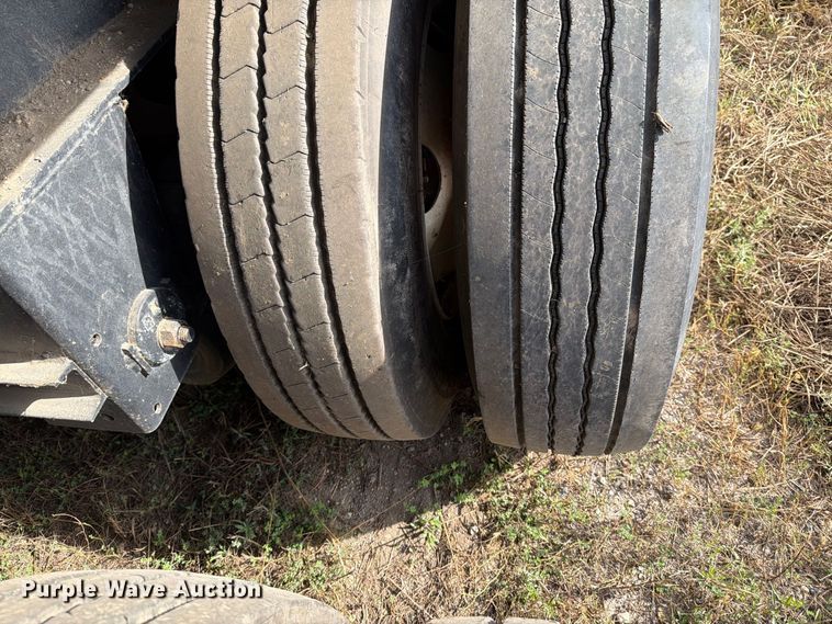 image for item FJ0515 2018 East end dump trailer
