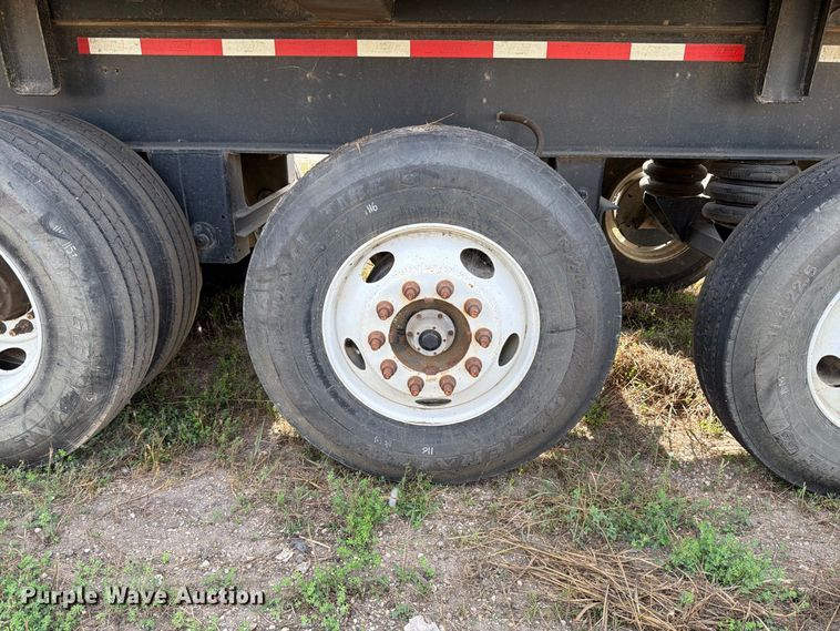 image for item FJ0515 2018 East end dump trailer