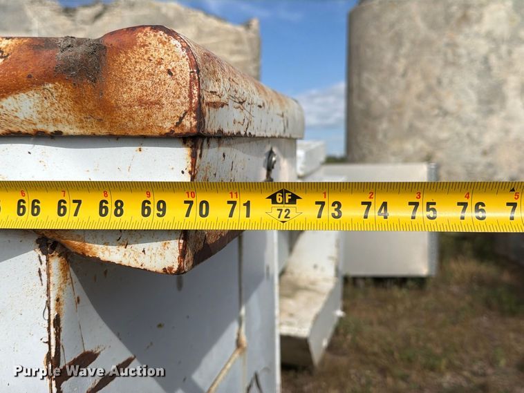 image for item FJ0516 (16) toolboxes