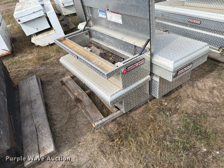 image for item FJ0516 (16) toolboxes