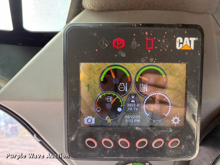image for item FJ0517 Caterpillar 289D tracked skid steer loader