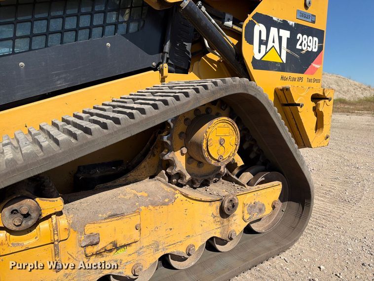 image for item FJ0517 Caterpillar 289D tracked skid steer loader