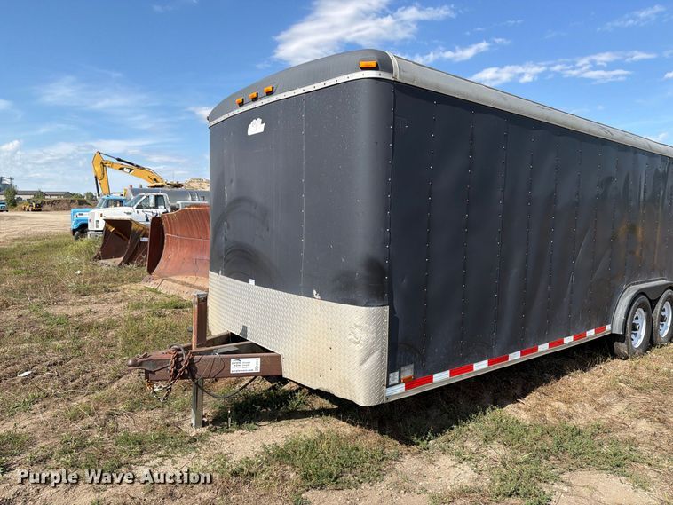 image for item FJ0519 1997 Cargo Mate enclosed cargo trailer